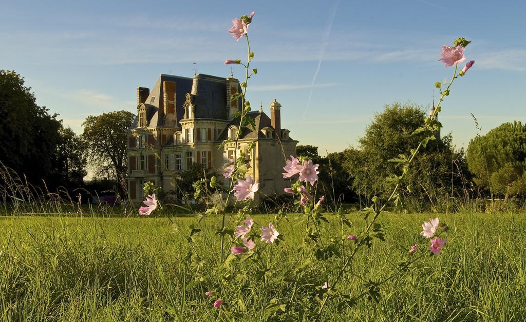 Chateau Le Breil Coron Exterior photo